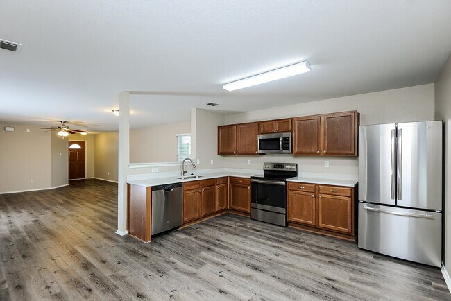 Building Photo - 1437 Krista Dr
