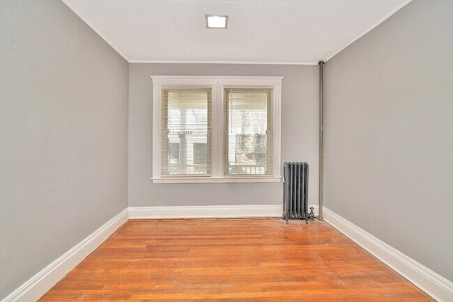 Building Photo - 146 Homestead St