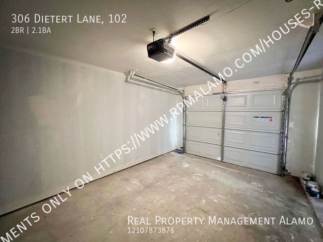 Building Photo - 306 Dietert Ln