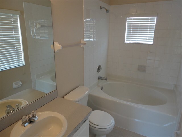 Building Photo - 11837 Brenford Crest Dr