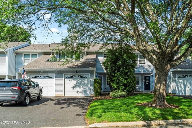 Primary Photo - 62 Woodmere Dr
