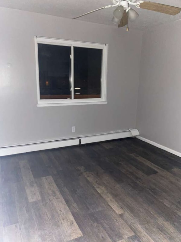 Building Photo - 1885 N Taylor Rd