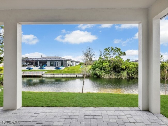 Building Photo - 1624 NW 9th Ave