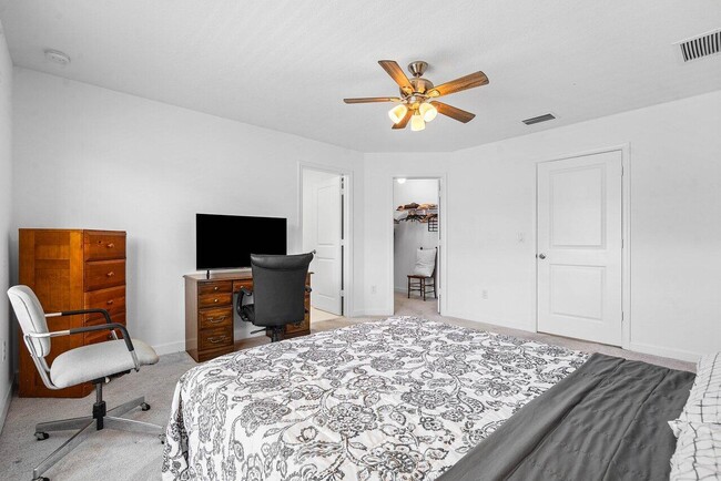 Building Photo - 4111 Plum Tree Ln