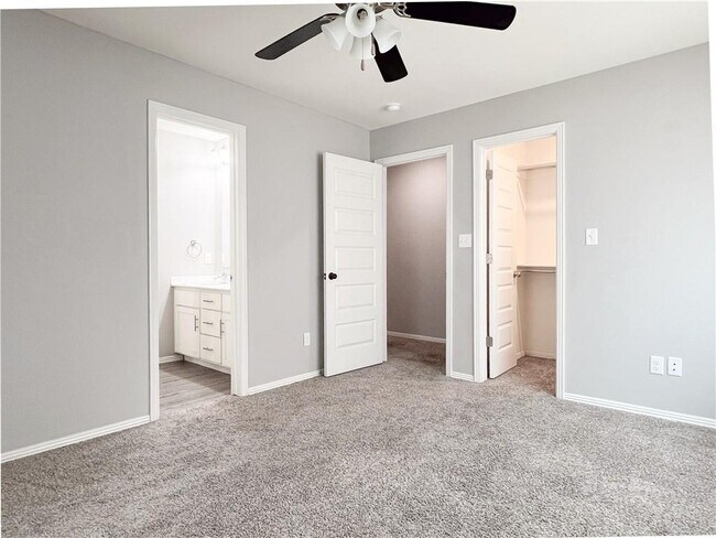 Building Photo - 4066 W Sardinia Way