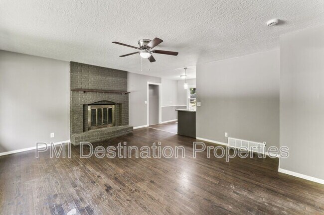 Building Photo - 1103 N Atherton Rd