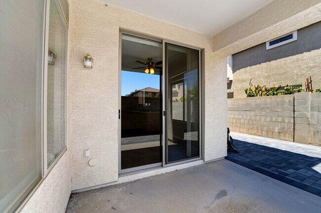 Building Photo - Gated Chandler Living | 4 Bedrooms in Top-Rated School District