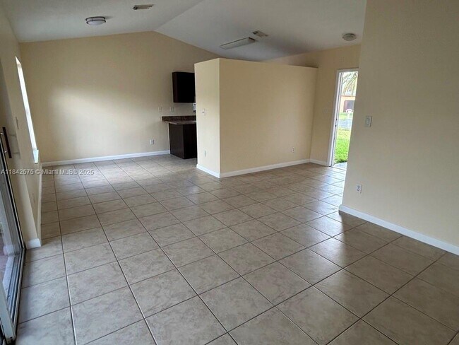 Building Photo - 12752 SW 250th Terrace
