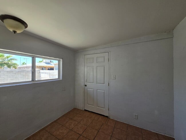 Building Photo - One Story House in Southwest