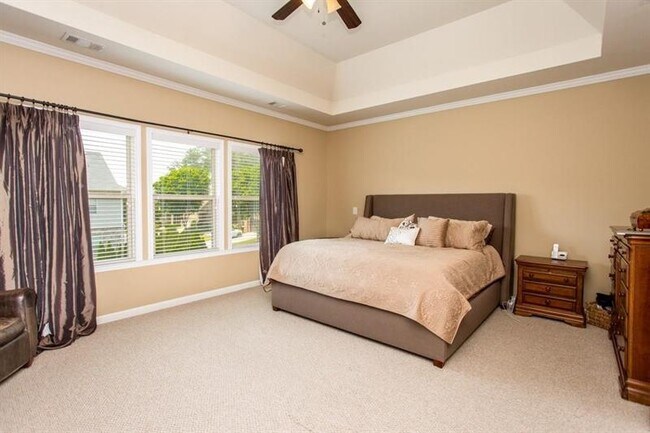 Building Photo - 934 Urban Ash Ct