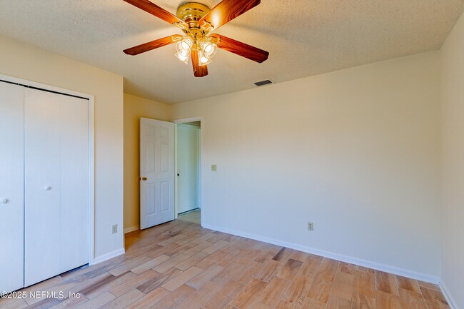 Building Photo - 8795 Ivey Rd