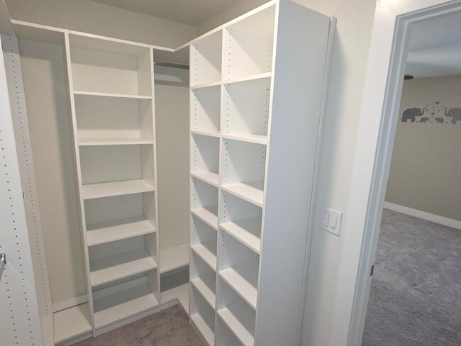 Building Photo - 4 bedroom Sussex home in Village Estates