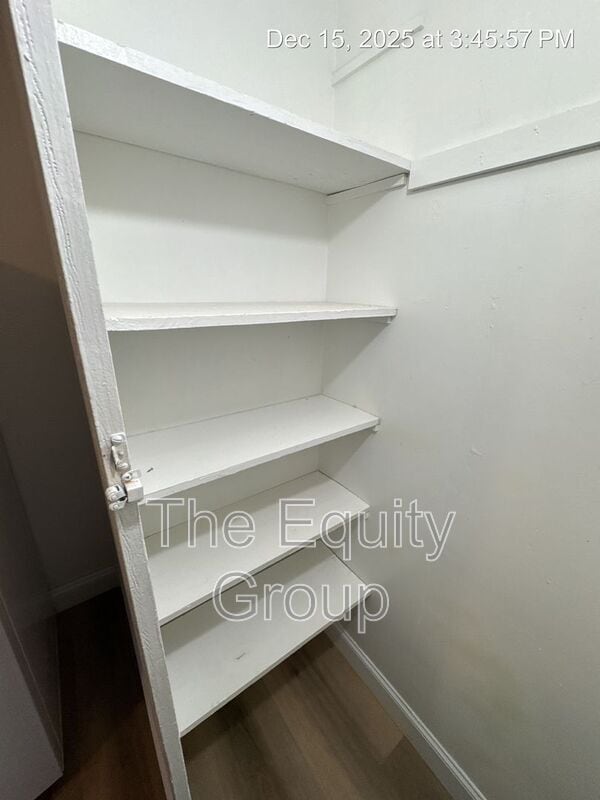 Building Photo - 706 N Jacob St