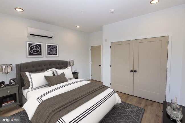 Building Photo - 2207 N 4th St