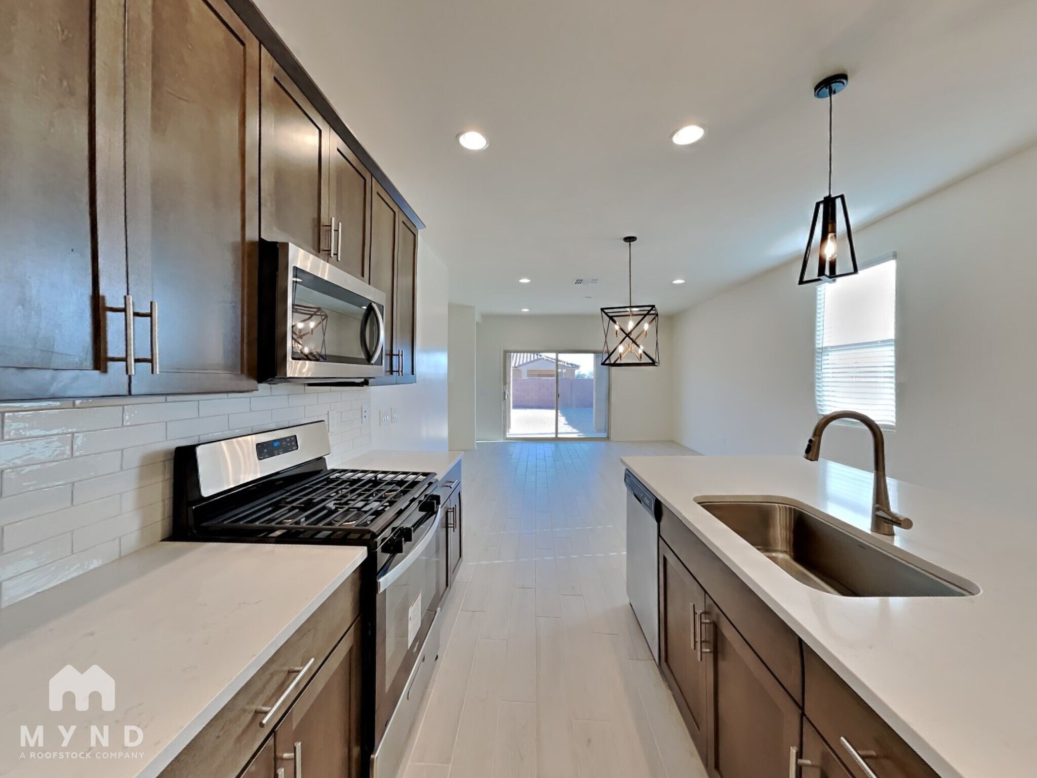 Building Photo - 11820 W Rancho Dr