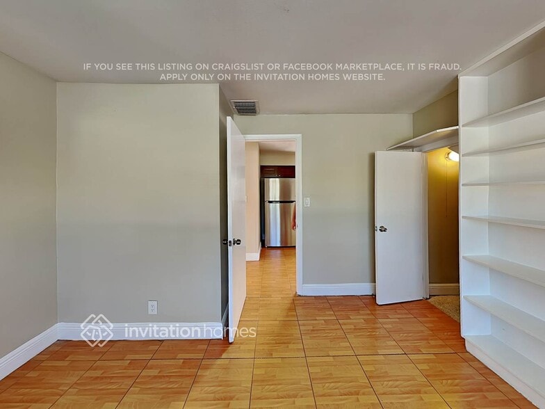 Building Photo - 5092 Marcia Pl