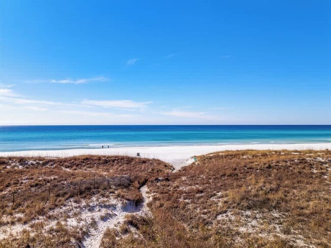 Building Photo - 107 Benicia Pl