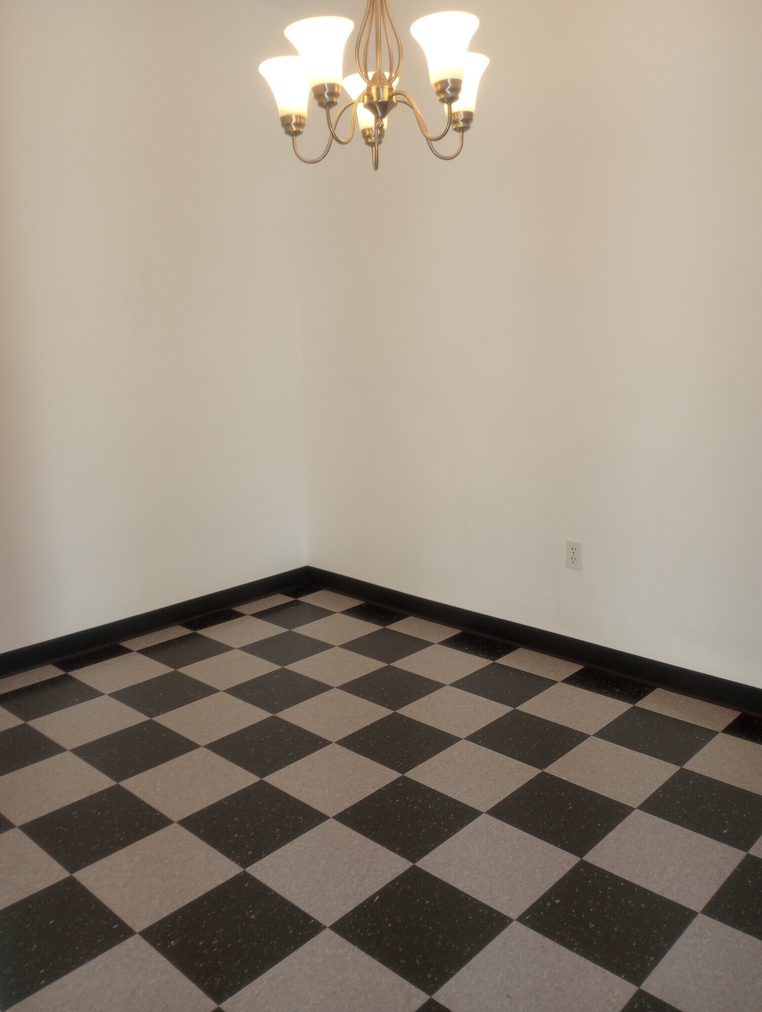 Building Photo - 138 Laurel Hill Ave