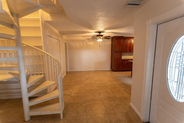 Building Photo - 2060 SW 90th Ave