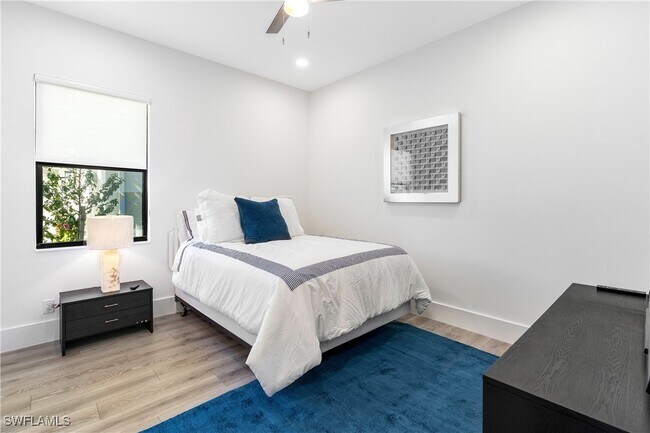 Building Photo - 9675 Moonflower Ct