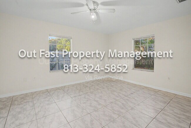 Building Photo - 3210 N 16th St