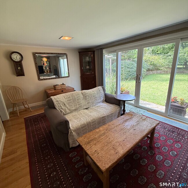 Building Photo - 148 Imperial Ave