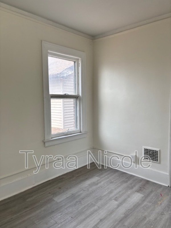 Building Photo - 2285 Cortland St