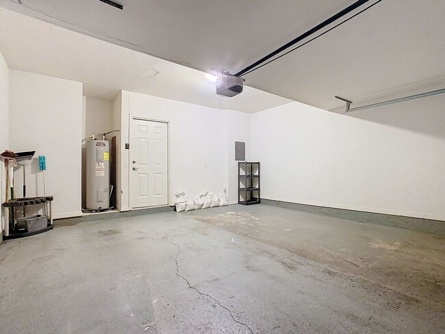 Building Photo - 2 Bedroom 2 Bathroom Townhome is Siena at ...