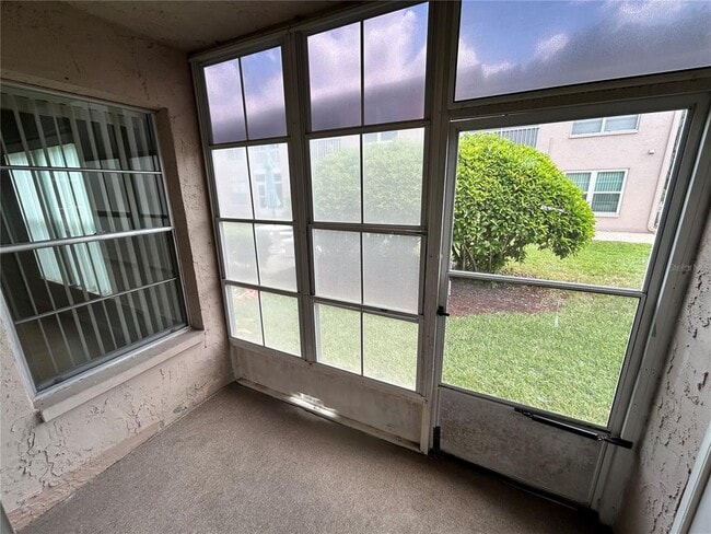 Building Photo - 4908 Myrtle Oak Dr