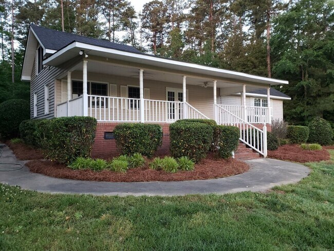 Building Photo - 4640 Allison Creek Rd