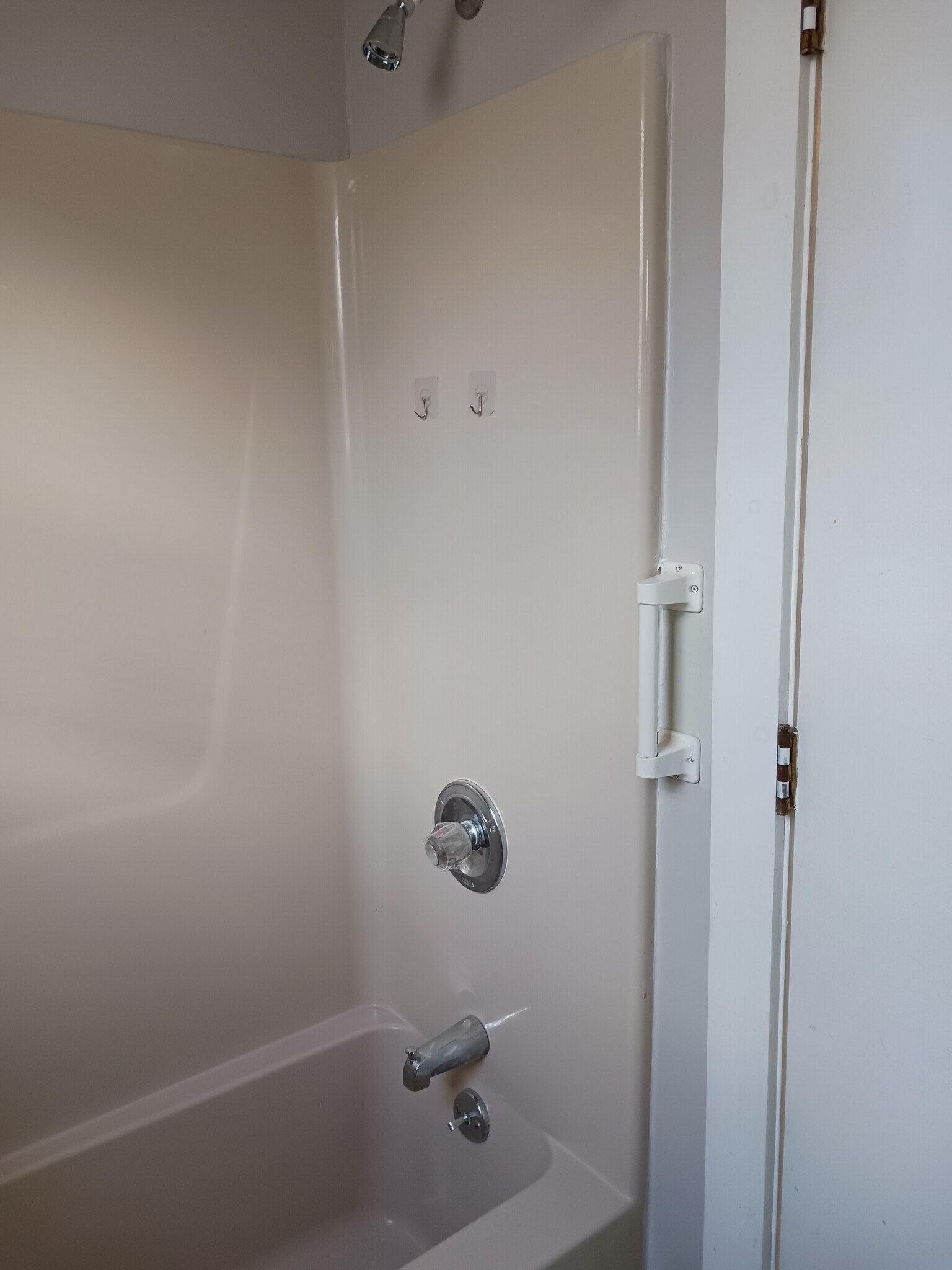 Building Photo - 83 Elkins St