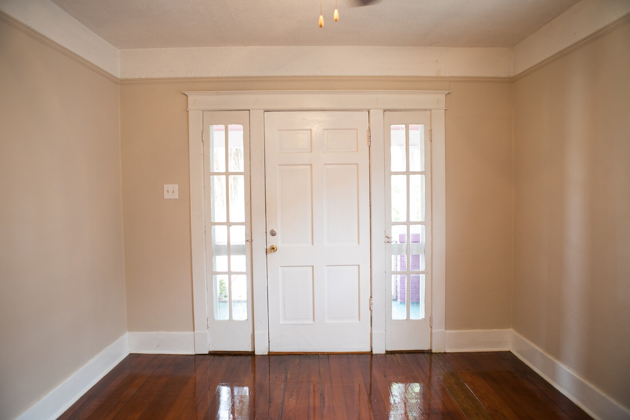 Building Photo - 502 Passera Ct