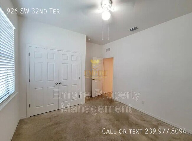 Building Photo - 926 SW 32nd Terrace