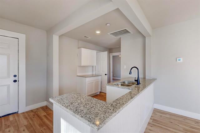 Building Photo - 1511 Southerland Ave