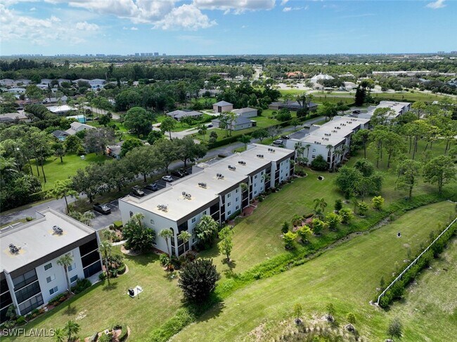 Building Photo - 25808 Cockleshell Dr
