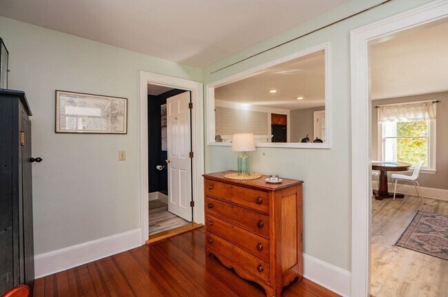 Building Photo - 57 Summer St