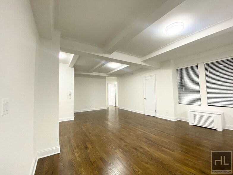 Primary Photo - WEST 68 STREET