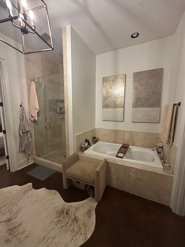 Building Photo - 3BR/3BA For Rent