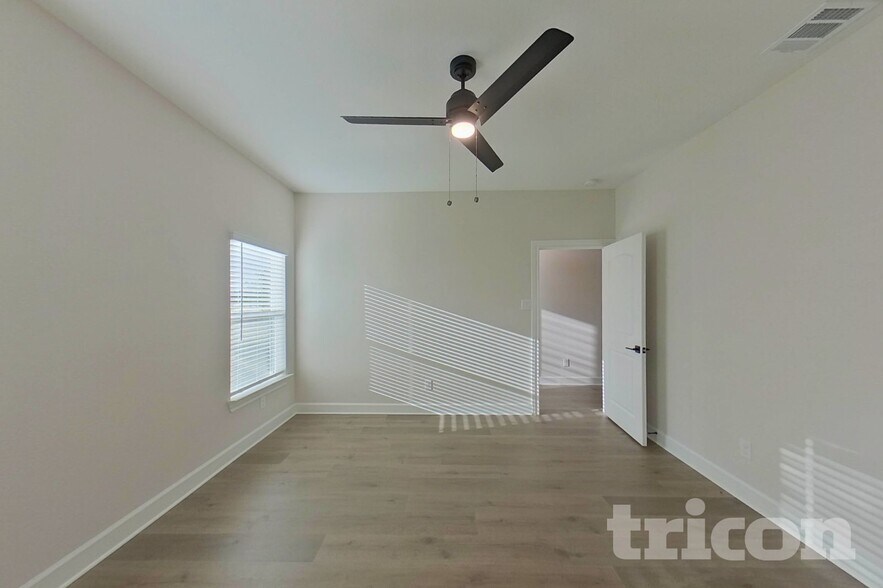 Building Photo - 1105 Butler Ave