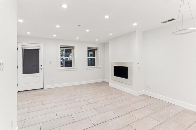 Building Photo - 2723 13th St NW