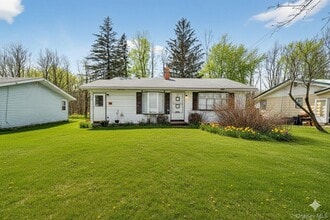 Building Photo - 28 Edward Ave