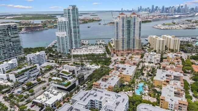 Building Photo - 100 Jefferson Ave