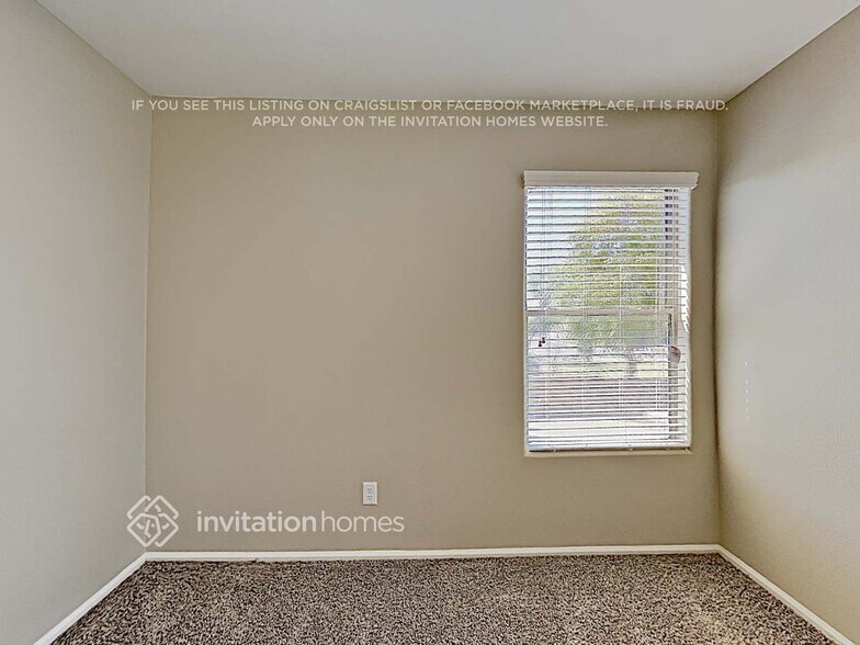 Building Photo - 12559 W Medlock Dr