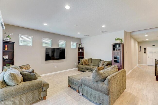 Building Photo - 4905 111th Terrace E