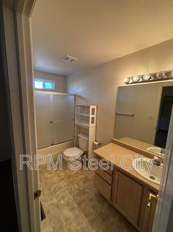 Building Photo - 4141 Outlook Blvd