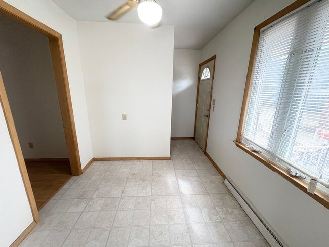 Building Photo - 2801 Grandview-500 Prospect