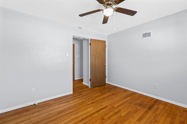 Building Photo - 7608 Big Bend Blvd