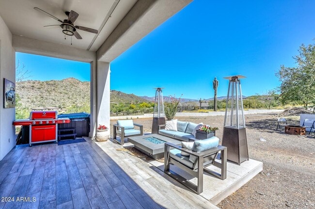 Building Photo - 5861 E Cloud Rd