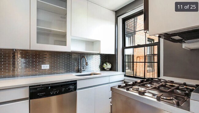 Building Photo - 209 Garth Rd