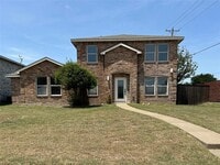 Building Photo - 765 Lowe Dr